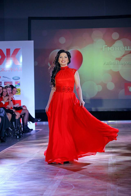 Гюнешь Абасова вошла в число самых стильных женщин Беларуси (ФОТО)