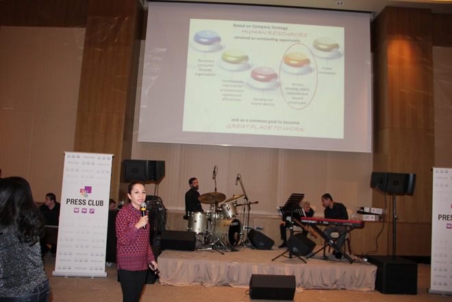 Azerbaijani mobile operator shares information with media outlets about achievements attained in 2013