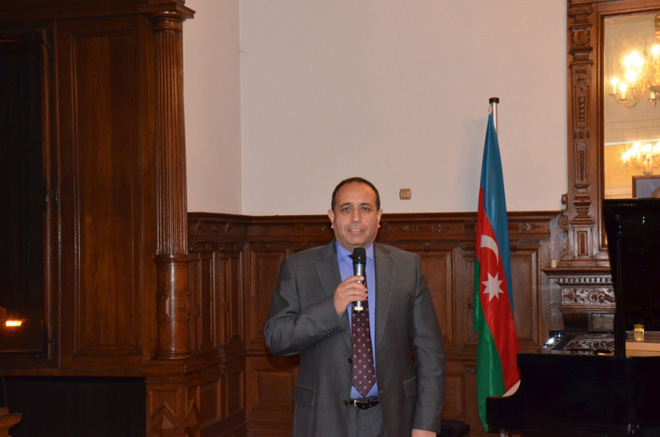 В Венгрии почтили память общенационального лидера азербайджанского народа Гейдара Алиева (ФОТО)