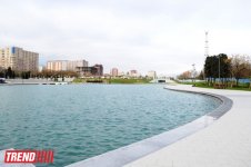 Bakının mərkəzində yeni füsunkar istirahət məkanı - Dədə Qorqud parkı (FOTO)