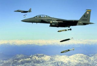 Самолет ВВС США сбросил учебные бомбы на Флориду из-за птицы