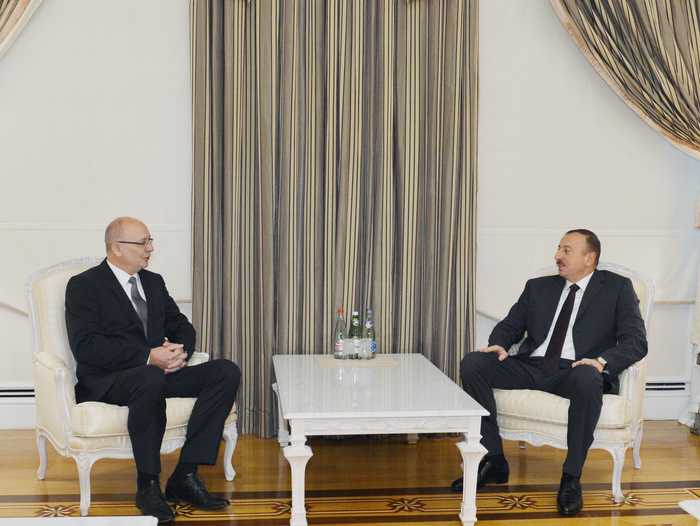 Azerbaijani President Ilham Aliyev receives outgoing Czech Ambassador