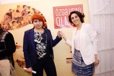 В Баку прошла выставка "Чужих детей не бывает!" (ФОТО)