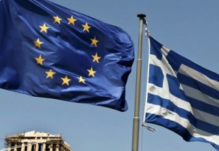 Еврогруппа рекомендовала временный выход Греции из еврозоны