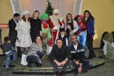 В Баку прошел праздничный концерт для детей "Nurlu Həyat" (ФОТО)