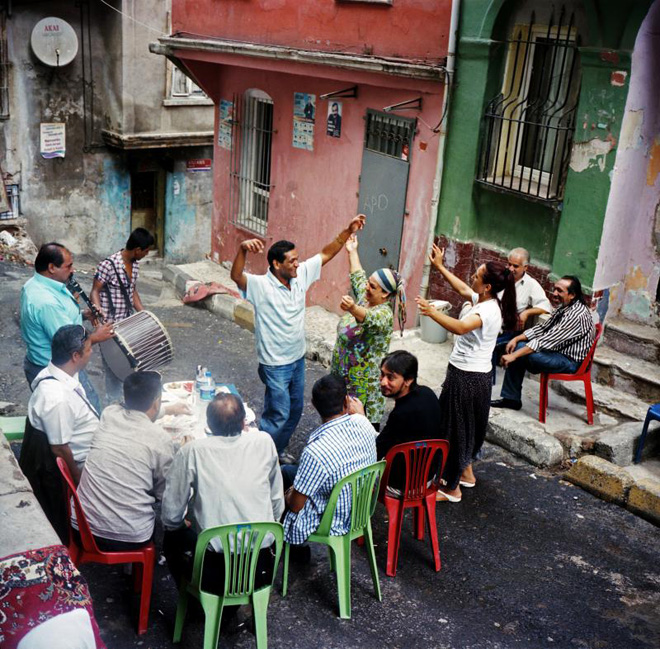 Работы Рены Эфенди представлены в Нью-Йорке на выставке "Time in Turkey" (ФОТО)