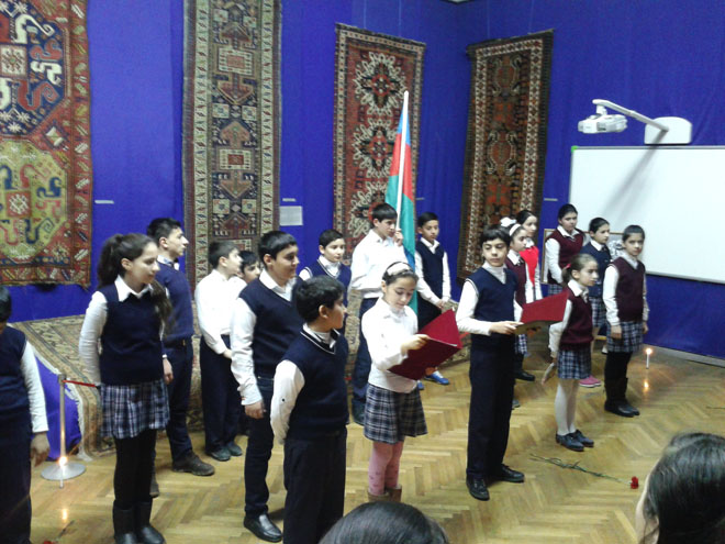 В Музее азербайджанского ковра и народно-прикладного искусства прошло мероприятие "Tarix yazan qəhrəmanlar" (фото)