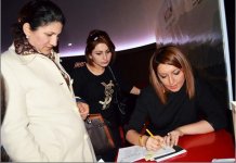 Гюнай Маликгызы презентовала книгу “Не забудется Карабах” (фото)