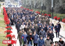 Azerbaijani public honors January 20 tragedy victims’ blessed memory (PHOTO)