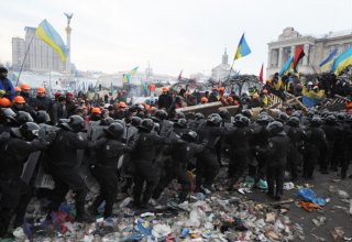 Ukrainian Health Ministry: At least 25 dead in Kiev clashes