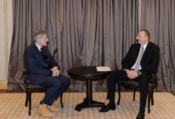 Президент Азербайджана встретился в Давосе с главой компании "GDF Suez" (ФОТО)