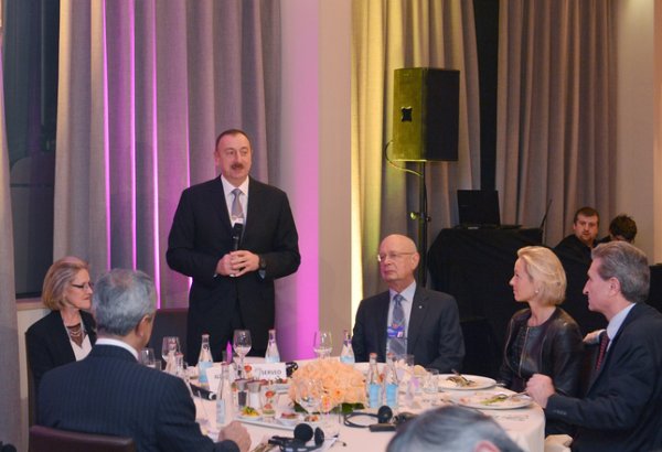 Президент Ильхам Алиев: Азербайджан обладает стремительно развивающейся экономикой (ФОТО)