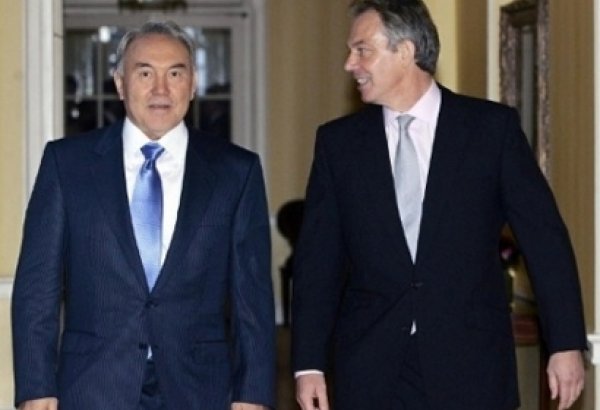 Kazakh president meets former British PM