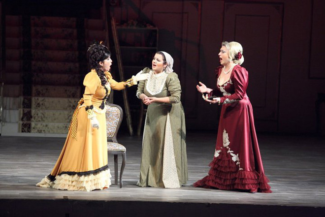 Сценические образы азербайджанской оперной певицы Медины Тугановой в Турции (ФОТО)
