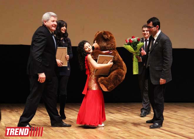 Посол Беларуси вручил азербайджанским актерам почетные дипломы - презентация фильма "Бабу" (ФОТО)