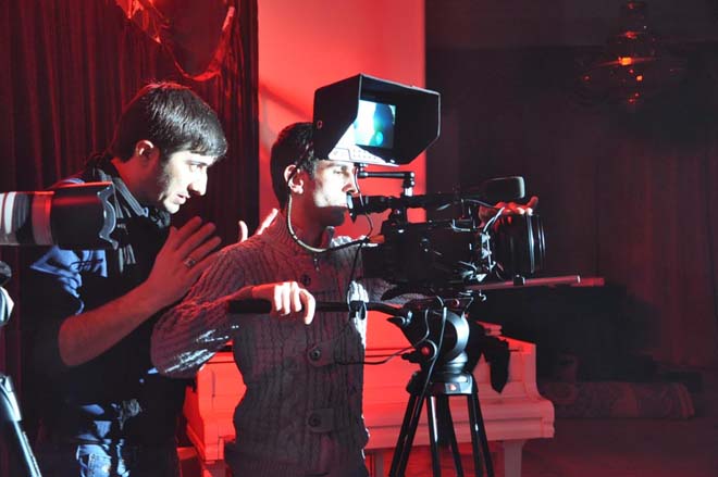 Проект азербайджанской певицы снял режиссер голливудского фильма "Ангел смерти" (ФОТО)