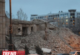 Распространена официальная информация по факту обрушения здания в Баку
