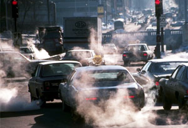 В Азербайджане возможно ужесточение административного наказания за загрязнение окружающей среды автомашинами