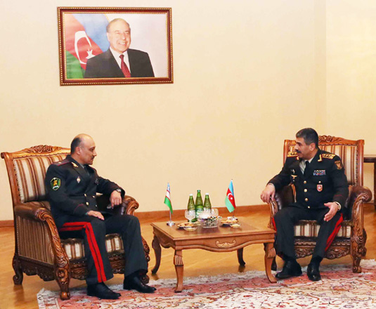 ВС Азербайджана всегда готовы вступить в бой с врагом - министр (ФОТО)