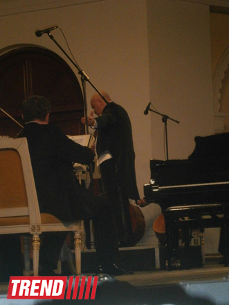 В Баку состоялся концерт камерного оркестра имени Гара Гараева: музыка Баха и Моцарта встречена бурными овациями (ФОТО)
