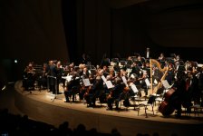 Türkiyənin məşhur Bilkənt Simfonik Orkestri Heydər Əliyev Mərkəzində çıxış edib (FOTO)