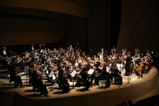 В Центре Гейдара Алиева выступил известный турецкий Билькентский симфонический оркестр (ФОТО)