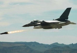 US-Led Airstrikes Hit 4 Syrian Provinces