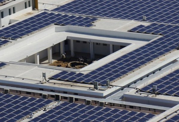 Almanya Azerbaycan'da üretilen güneş enerjisi panellerini kullanacak