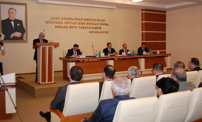 Qaradağ rayon İcra Hakimiyyəti hesabat yığıncağı keçirib (FOTO)