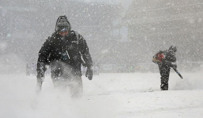 Тысячи людей на Восточном побережье США остались без электричества из-за снежного шторма