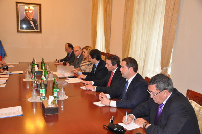 Azerbaijan, Spain discuss opportunities of expanding cooperation in various fields (PHOTO)