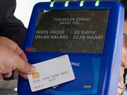 В Баку на безналичную систему оплаты переходит еще один автобусный маршрут