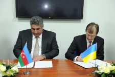 Azerbaijan, Ukraine sign deal on cooperation in sport and Olympic movement in Sochi (PHOTO)