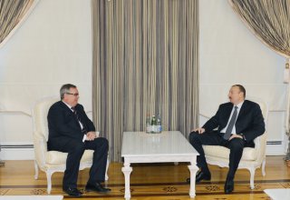Президент Азербайджана принял главу банка "BТБ"