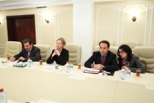 Азербайджан автоматизирует назначение адресной соцпомощи - министр (ФОТО)