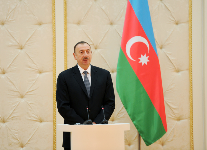 Состоялась встреча один на один президентов Азербайджана и Грузии (версия 2) (ФОТО)