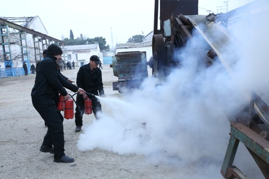 Azerbaijani Penitentiary Service continues fire fighting trainings (PHOTO)