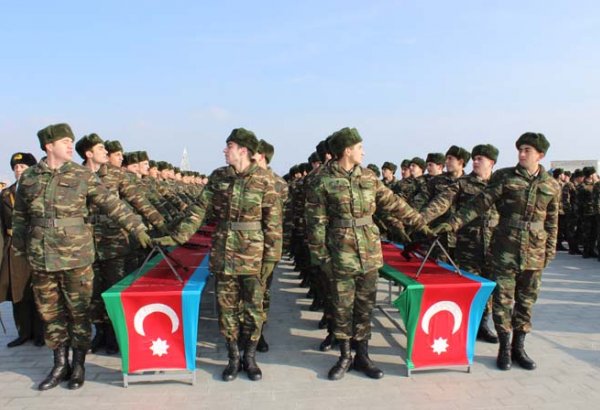 В Баку состоялась церемония принятия присяги военнослужащими Внутренних войск МВД (ФОТО)