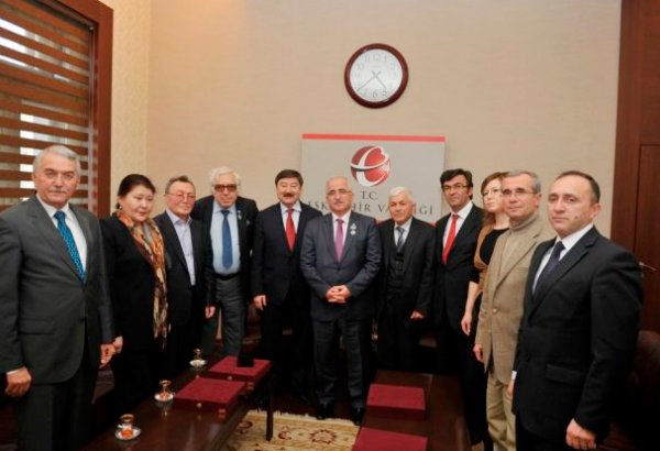 Анар Рзаев стал первым председателем Союза писателей тюркоязычных государств