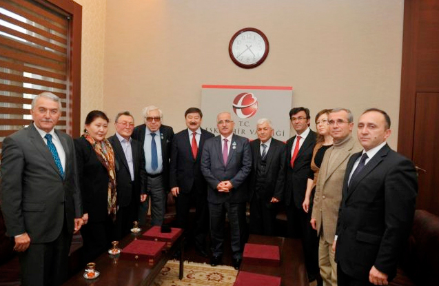Анар Рзаев стал первым председателем Союза писателей тюркоязычных государств