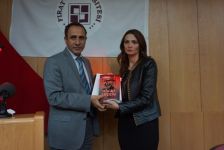Türkiyənin Fırat Universitetində Xocalı soyqırımının 22-ci ildönümü ilə əlaqədar konfrans keçirilib (FOTO)