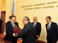 Azərbaycan və Bolqarıstan arasında təhsil, maliyyə və ekologiya sahələrində üç sənəd imzalanıb (FOTO)