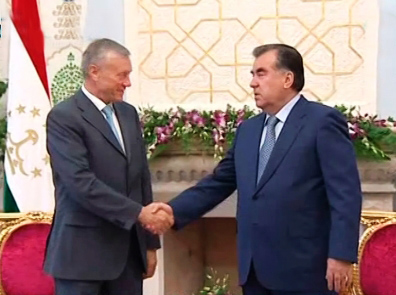 Рахмон и Бордюжа уверены в мирном решении приграничных споров между Душанбе и Бишкеком