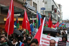 В германском городе Билефельд прошло шествие, посвященное Ходжалинскому геноциду (ФОТО)
