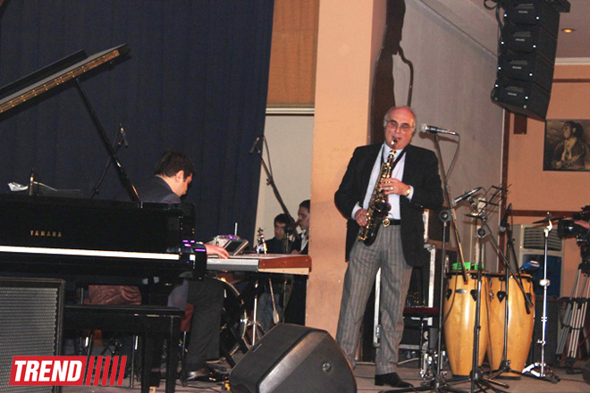 В Баку прошел юбилейный вечер легендарного джазмена Рафика Сеидзаде (ФОТО)