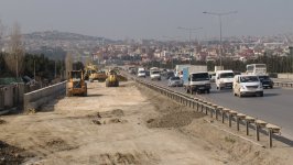 Устраняются проблемы в движении автотранспорта на дороге Баку-Сумгайыт (ФОТО)