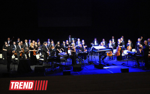 В Центре Гейдара Алиева состоялся фантастический концерт легендарного музыканта Китаро и камерного оркестра им. Гара Гараева (ФОТО)