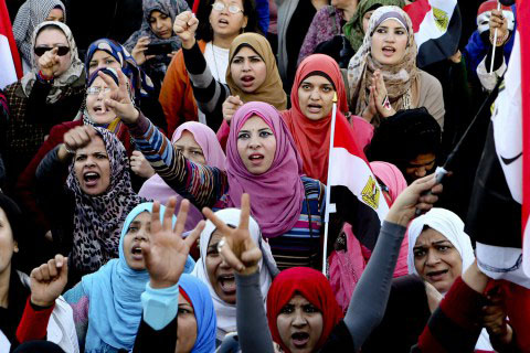 Women protesting in Egyptian airport leave country