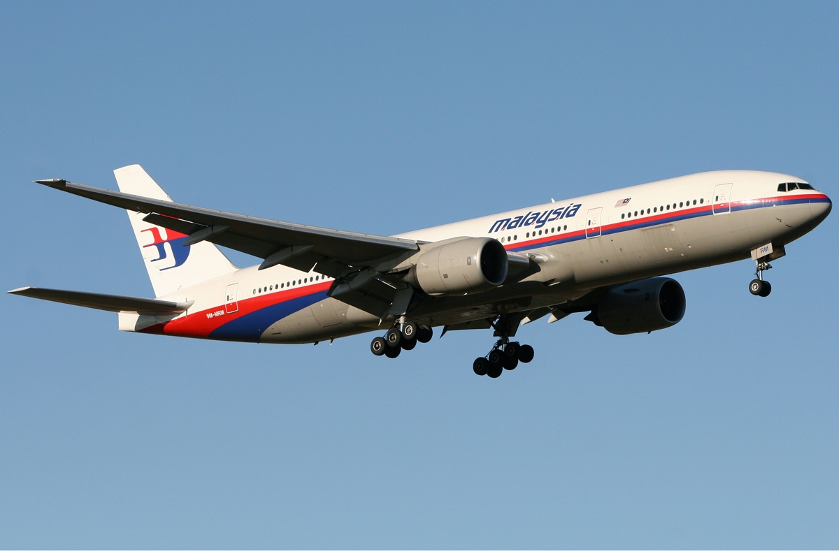 В поисках пропавшего малайзийского Boeing в Индийском океане задействованы 10 самолетов