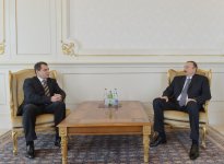 President Ilham Aliyev receives credentials of incoming Czech Ambassador